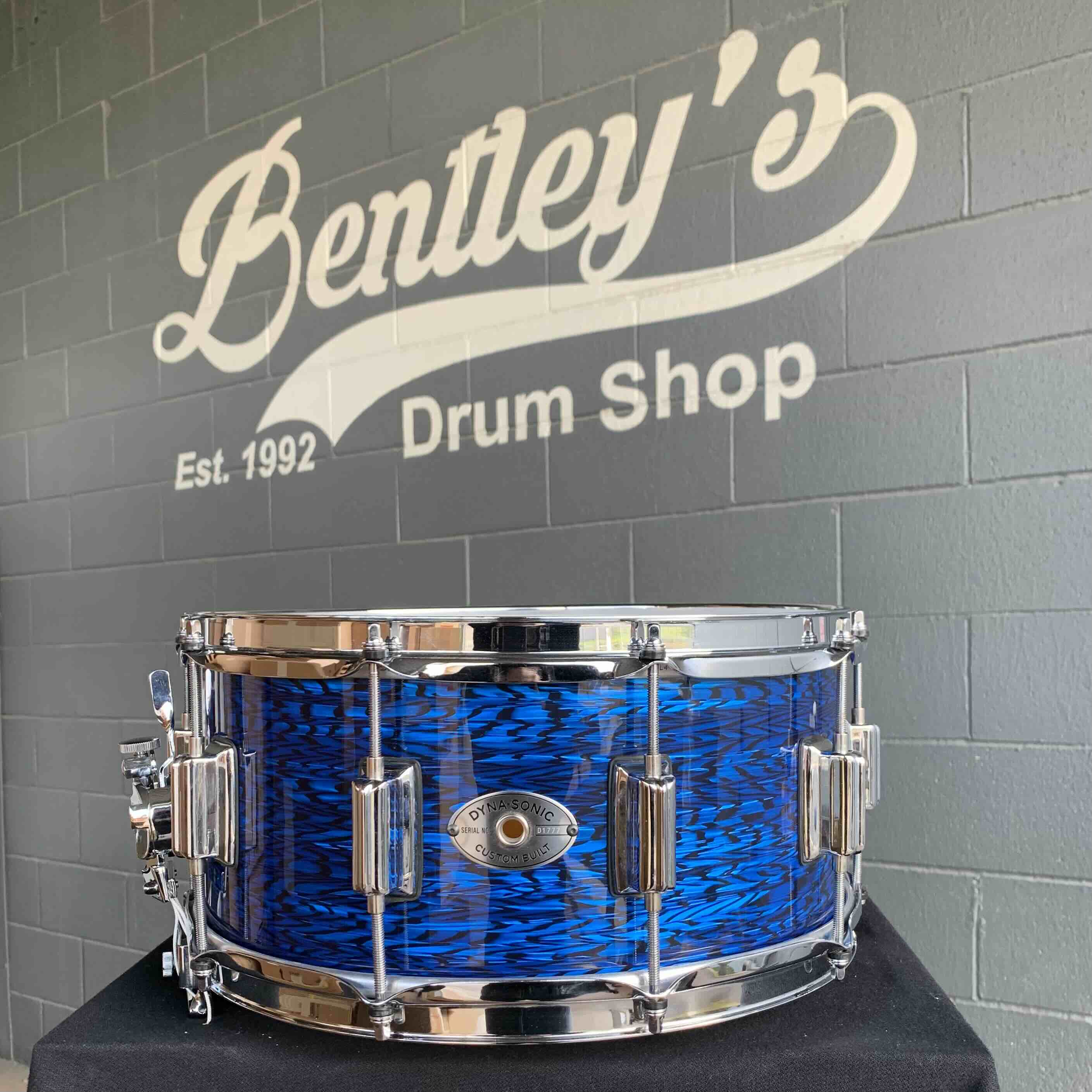 Rogers Custom-Built 6.5x14 Dyna-Sonic Snare Drum in Blue Onyx
